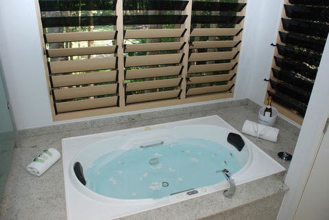 Sanctuary Palm Cove - Accommodation Georgetown 15