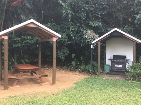 Eco Village Mission Beach - Accommodation Georgetown 8