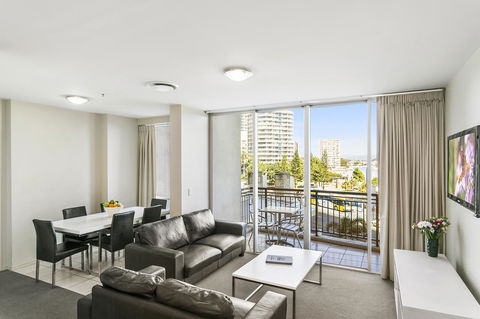Mantra Towers Of Chevron - Accommodation Georgetown 24