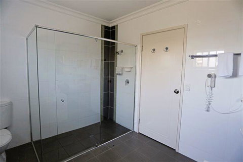 Drovers Motor Inn - Accommodation Georgetown 2