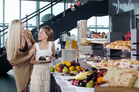 Q1 Resort & Spa - Official - Accommodation Georgetown 21