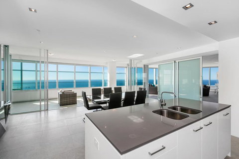 Q1 Resort & Spa - Official - Accommodation Georgetown 29