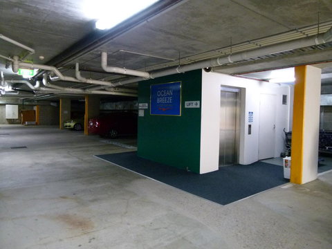 Madison Ocean Breeze Apartments - Accommodation Georgetown 37