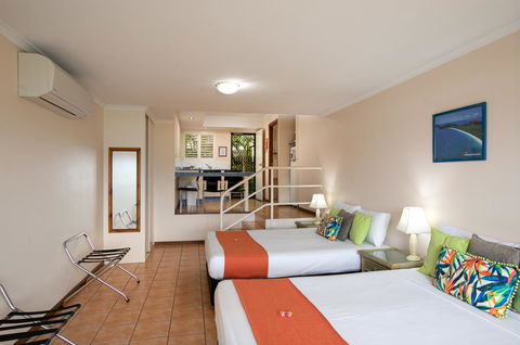 Sunlit Waters Studio Apartments - Accommodation Georgetown 29