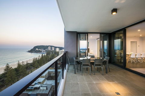 Boardwalk Burleigh Beach - Official - Accommodation Georgetown 9