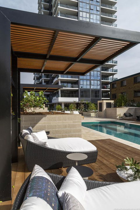 Boardwalk Burleigh Beach - Official - Accommodation Georgetown 11