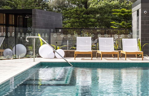 Boardwalk Burleigh Beach - Official - Accommodation Georgetown 25