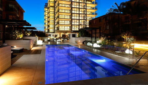 Boardwalk Burleigh Beach - Official - Accommodation Georgetown 19