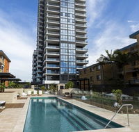 Boardwalk Burleigh Beach - Official - Accommodation Georgetown