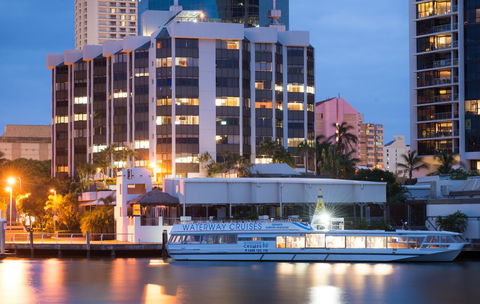 Tiki Hotel Apartments Surfers Paradise - Accommodation Georgetown 8