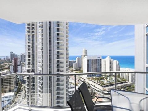 Beach Stay - Ocean & Riverview Resort Chevron Renaissance Central Surfers Paradise - Accommodation Georgetown 25