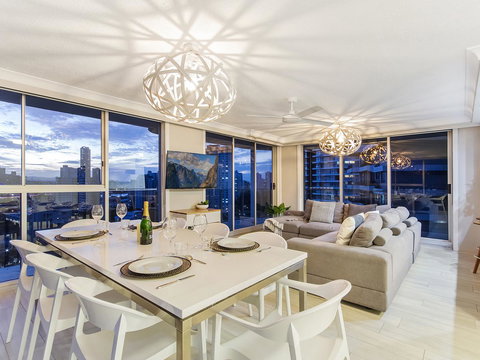 Sunbird Beach Resort Main Beach - Accommodation Georgetown 1