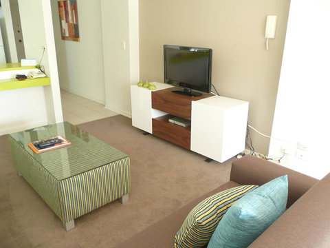 Grosvenor Beachfront Apartments Surfers Paradise - Accommodation Georgetown 24