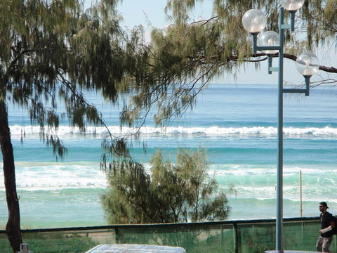 Grosvenor Beachfront Apartments Surfers Paradise - Accommodation Georgetown 11