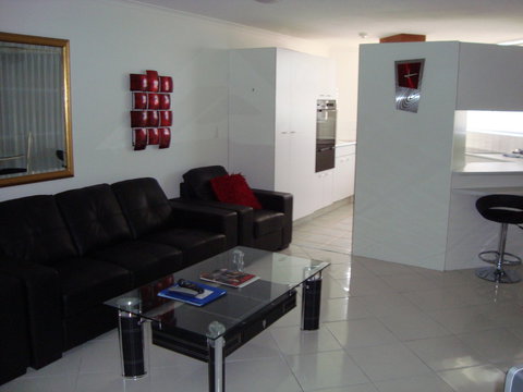 Grosvenor Beachfront Apartments Surfers Paradise - Accommodation Georgetown 36