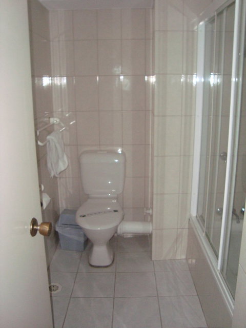 Grosvenor Beachfront Apartments Surfers Paradise - Accommodation Georgetown 17