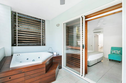 Mantra Aqueous On Port - Accommodation Georgetown 9