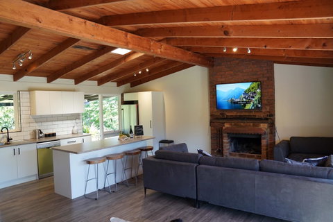 McCarthy Grove Maleny - Accommodation Georgetown 7