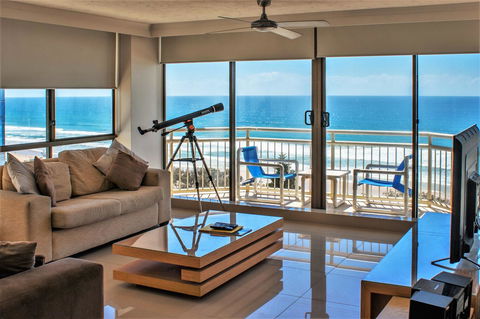 Seacrest Beachfront Apartments Surfers Paradise - Accommodation Georgetown 30