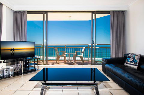 Seacrest Beachfront Apartments Surfers Paradise - Accommodation Georgetown 13