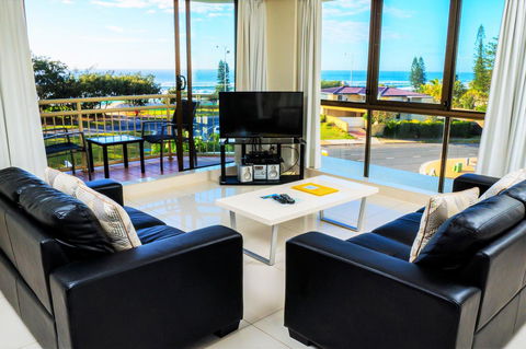 Seacrest Beachfront Apartments Surfers Paradise - Accommodation Georgetown 35
