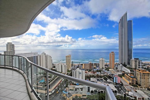 The Towers Of Chevron Renaissance - Holidays Gold Coast - Accommodation Georgetown 36