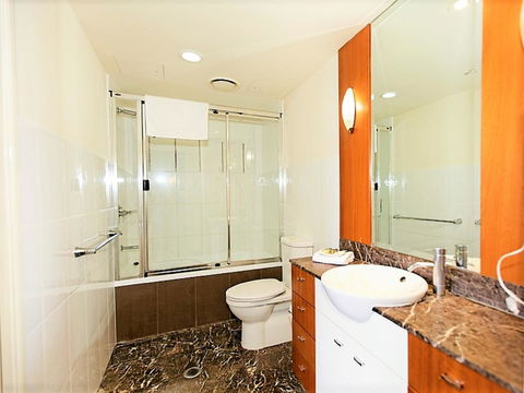 The Towers Of Chevron Renaissance - Holidays Gold Coast - Accommodation Georgetown 35