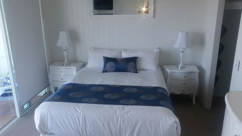 Crystal Bay On The Broadwater - Accommodation Georgetown 29