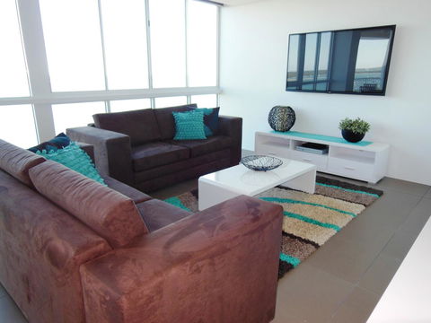 Crystal Bay On The Broadwater - Accommodation Georgetown 39