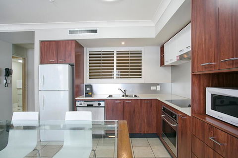 Towers Of Chevron - Private Apartment - Accommodation Georgetown 3