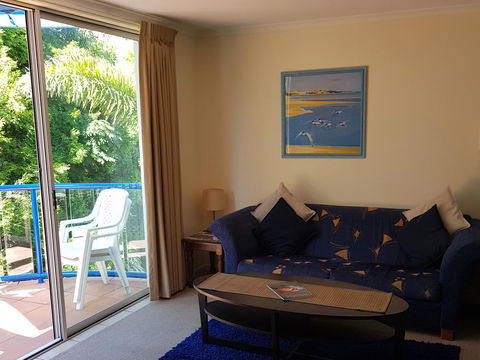 Surfers Beach Resort One - Accommodation Georgetown 28