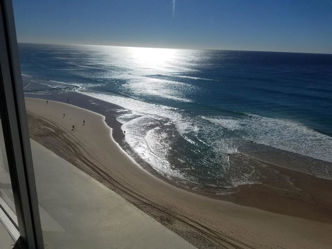 Golden Sands On The Beach - Absolute Beachfront Apartments - Accommodation Georgetown 25