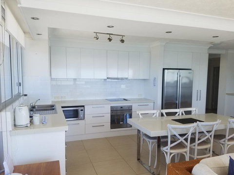Golden Sands On The Beach - Absolute Beachfront Apartments - Accommodation Georgetown 38