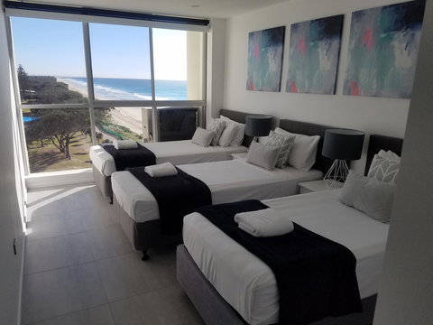Golden Sands On The Beach - Absolute Beachfront Apartments - Accommodation Georgetown 12