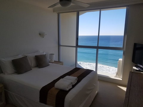 Golden Sands On The Beach - Absolute Beachfront Apartments - Accommodation Georgetown 29