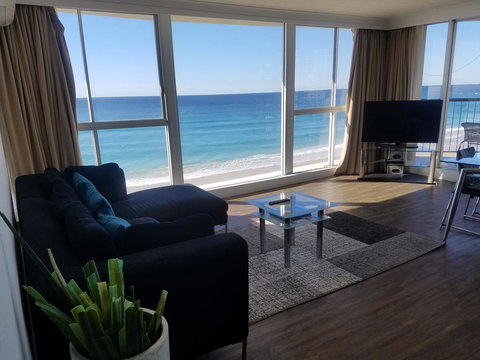 Golden Sands On The Beach - Absolute Beachfront Apartments - Accommodation Georgetown 40