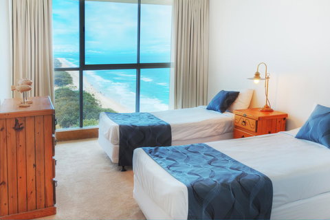 Golden Sands On The Beach - Absolute Beachfront Apartments - Accommodation Georgetown 18
