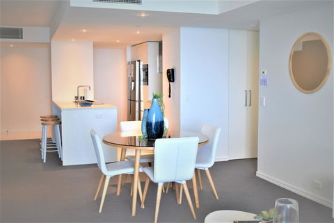 Gold Coast Private Apartments - H Residences, Surfers Paradise - Accommodation Georgetown 12