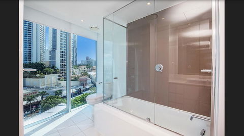 Gold Coast Private Apartments - H Residences, Surfers Paradise - Accommodation Georgetown 36