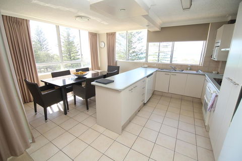 Oceania On Burleigh Beach - Accommodation Georgetown 5