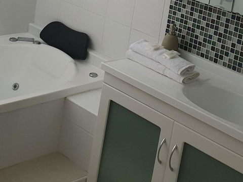 Oceania On Burleigh Beach - Accommodation Georgetown 17