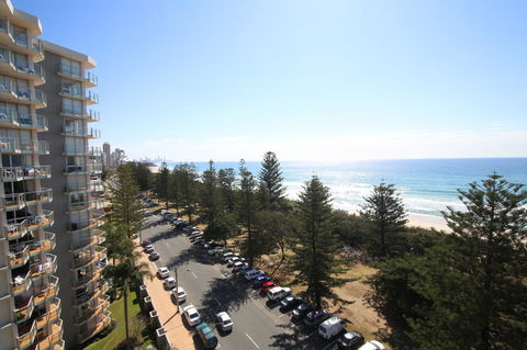 Oceania On Burleigh Beach - Accommodation Georgetown 24