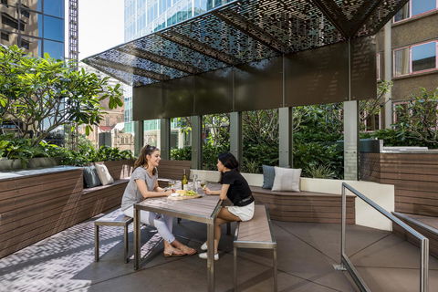 Oaks Brisbane Aurora Suites - Accommodation Georgetown 11