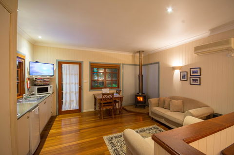 Allumbah Pocket Cottages - Accommodation Georgetown 11