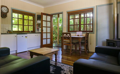 Allumbah Pocket Cottages - Accommodation Georgetown 29