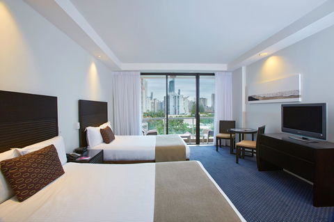 Crowne Plaza Surfers Paradise, An IHG Hotel - Accommodation Georgetown 16