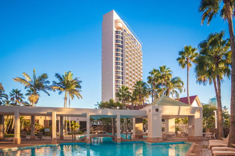 Crowne Plaza Surfers Paradise, An IHG Hotel - Accommodation Georgetown 0
