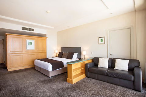 Crowne Plaza Surfers Paradise, An IHG Hotel - Accommodation Georgetown 21