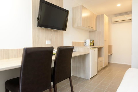Smart Motels Bert Hinkler - Accommodation Georgetown 40