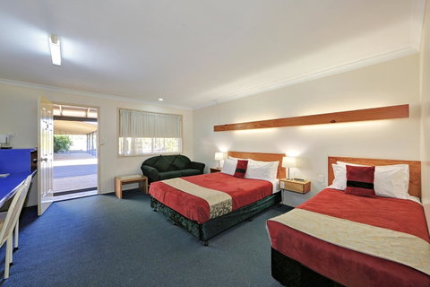 Smart Motels Bert Hinkler - Accommodation Georgetown 13